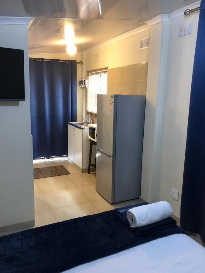 Caleb'S Guesthouse Durban Dış mekan fotoğraf